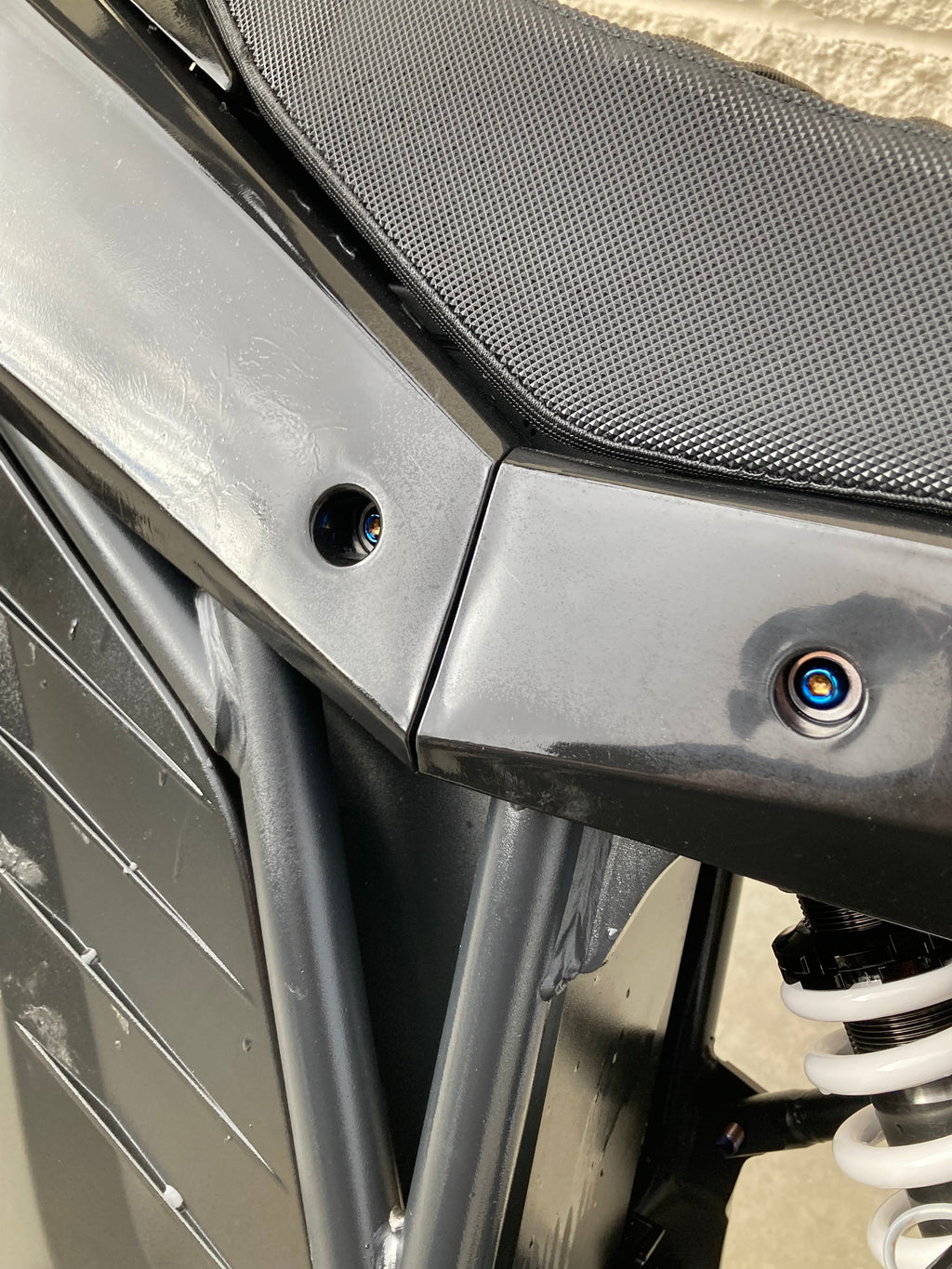 RTR titanium bolt kit