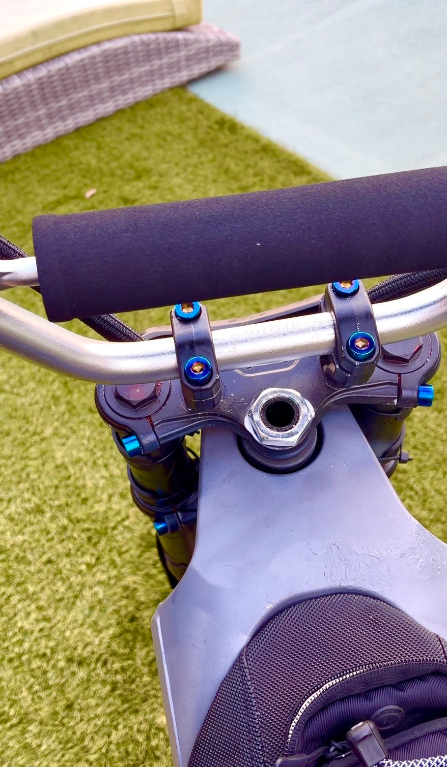 Titanium RTR/Ebox Direct Mount Bolts