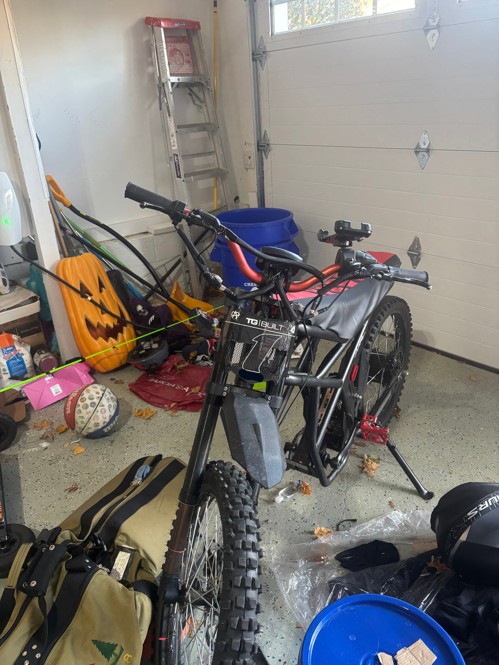 Vented Motocutz Plate With Decal (pre order)